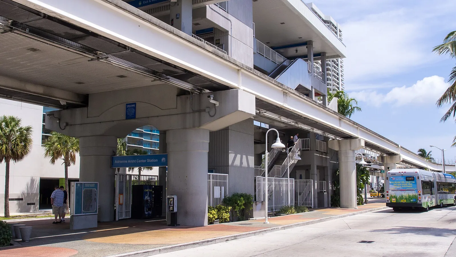 Miami Metromover, real-world photo: Adrienne Arsht Center Metromover station, 2012
